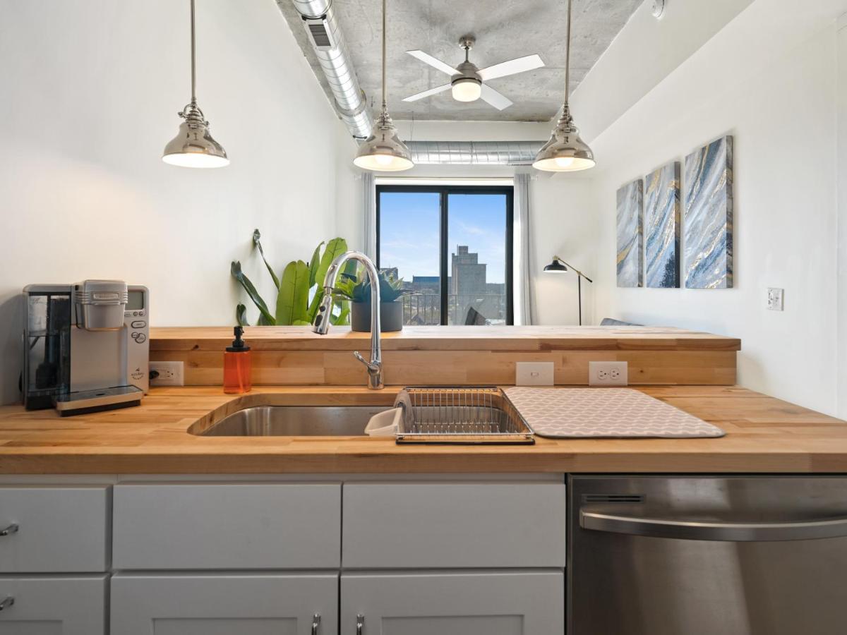 Clover Luxury High-Rise Downtown South Bend Exteriér fotografie